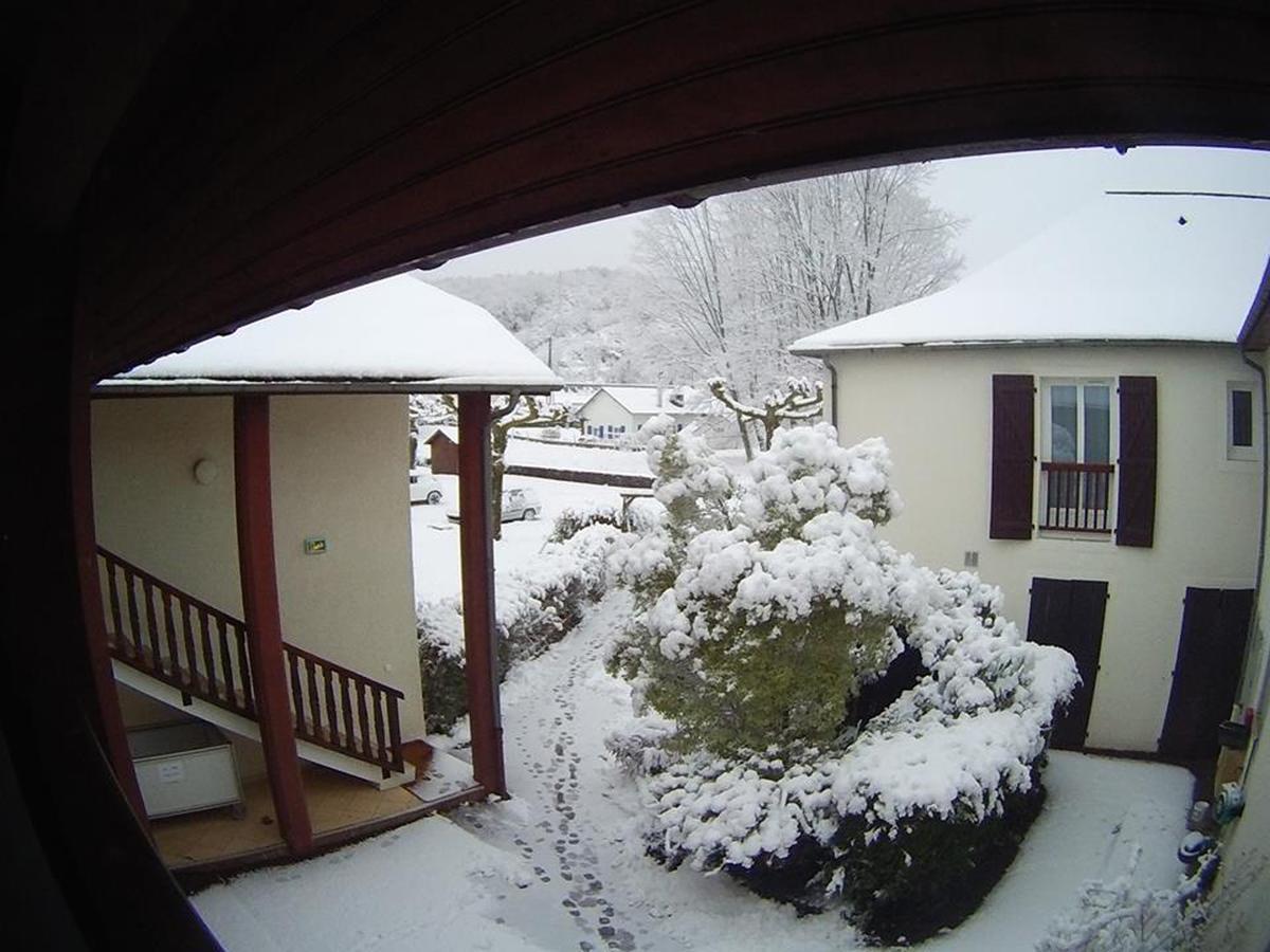 Auberge de la Vallée d'Ossau Izest Esterno foto