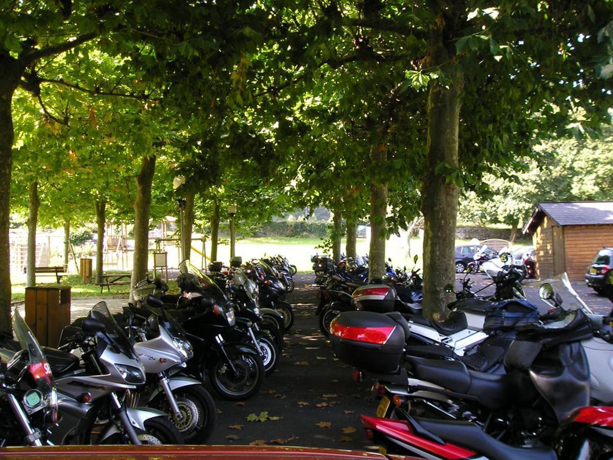 Auberge de la Vallée d'Ossau Izest Esterno foto