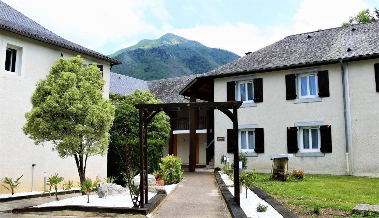 Auberge de la Vallée d'Ossau Izest Esterno foto